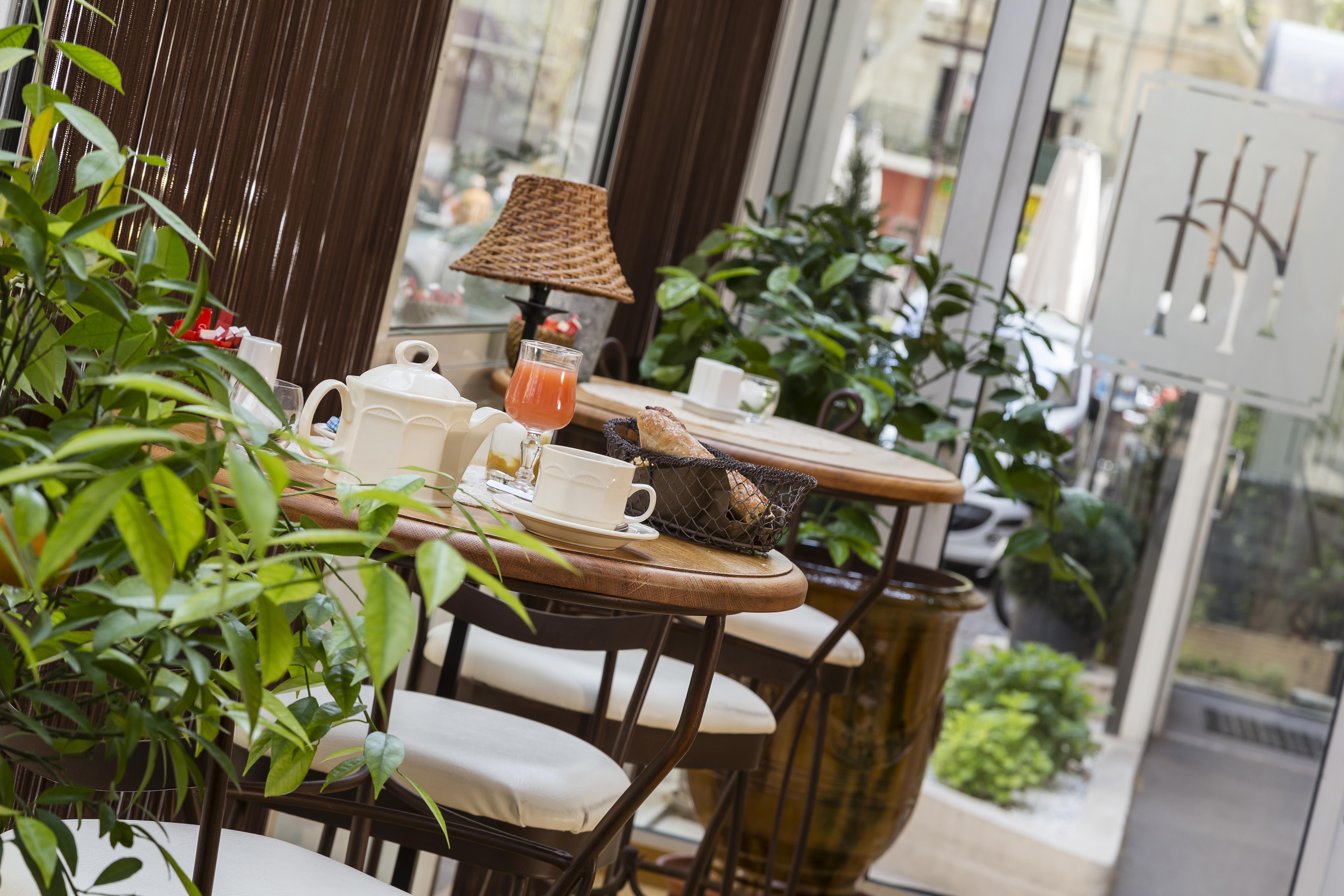 De L'horloge Hotel 4*
