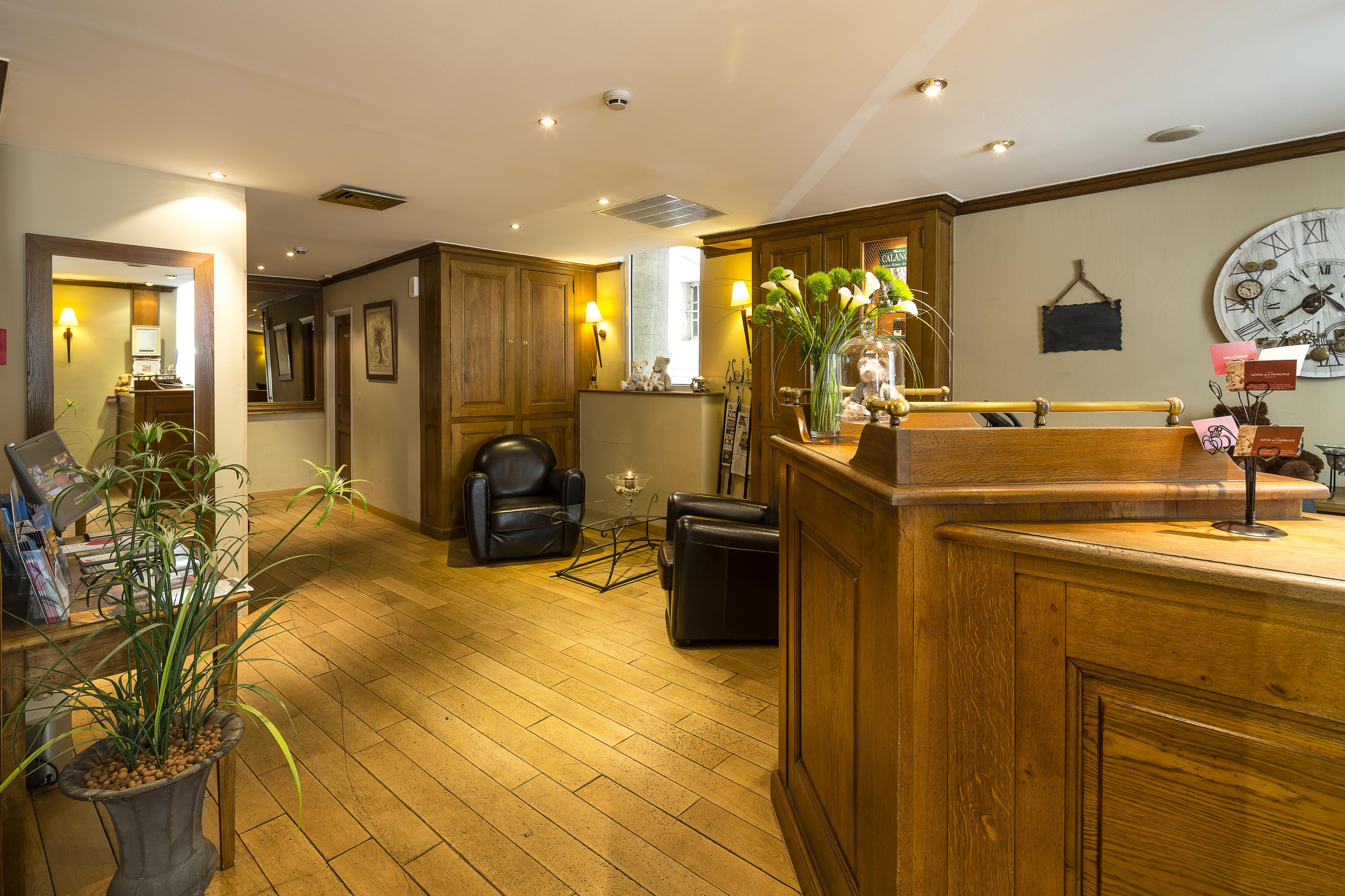 De L'horloge 4* Avinhão